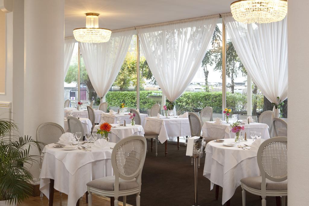 Logis Hotel Royal Saint-Mart Royat Exterior photo