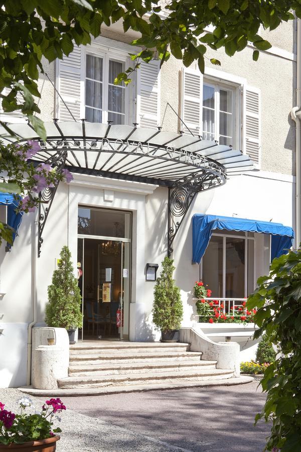 Logis Hotel Royal Saint-Mart Royat Exterior photo